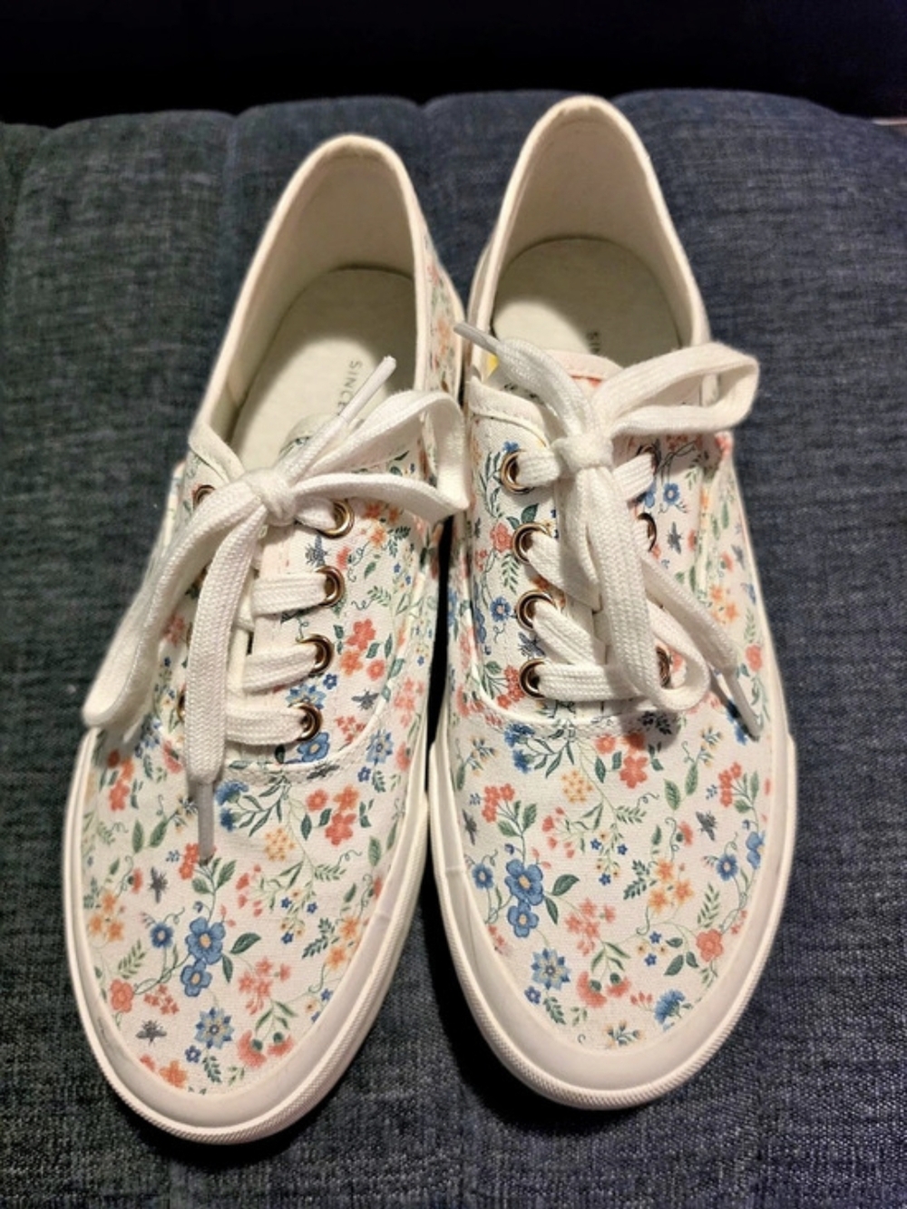 Sincerely Jules Floral Sneakers in White & Blue